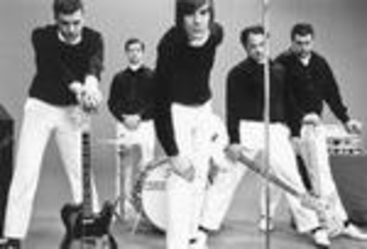 e134843386c3015c358fccd2ac241ea65858bc3ec289ee76cbe3e62882b73b62 Sorgten für Aufschwung bei Poptones: The Hives