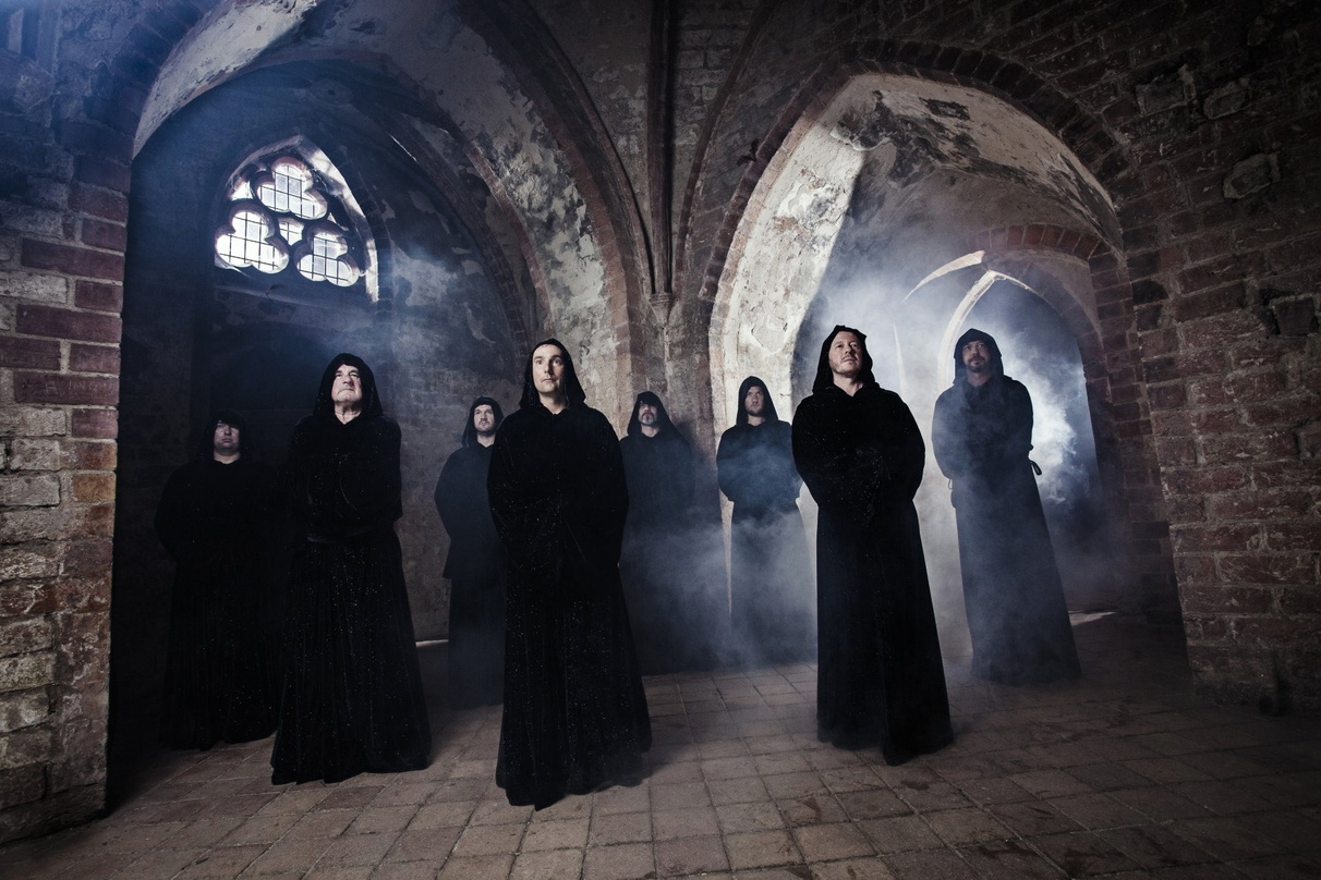 Bringen ihre "Epic Chants" 2013 in großem Stil auf die Bühne: Gregorian