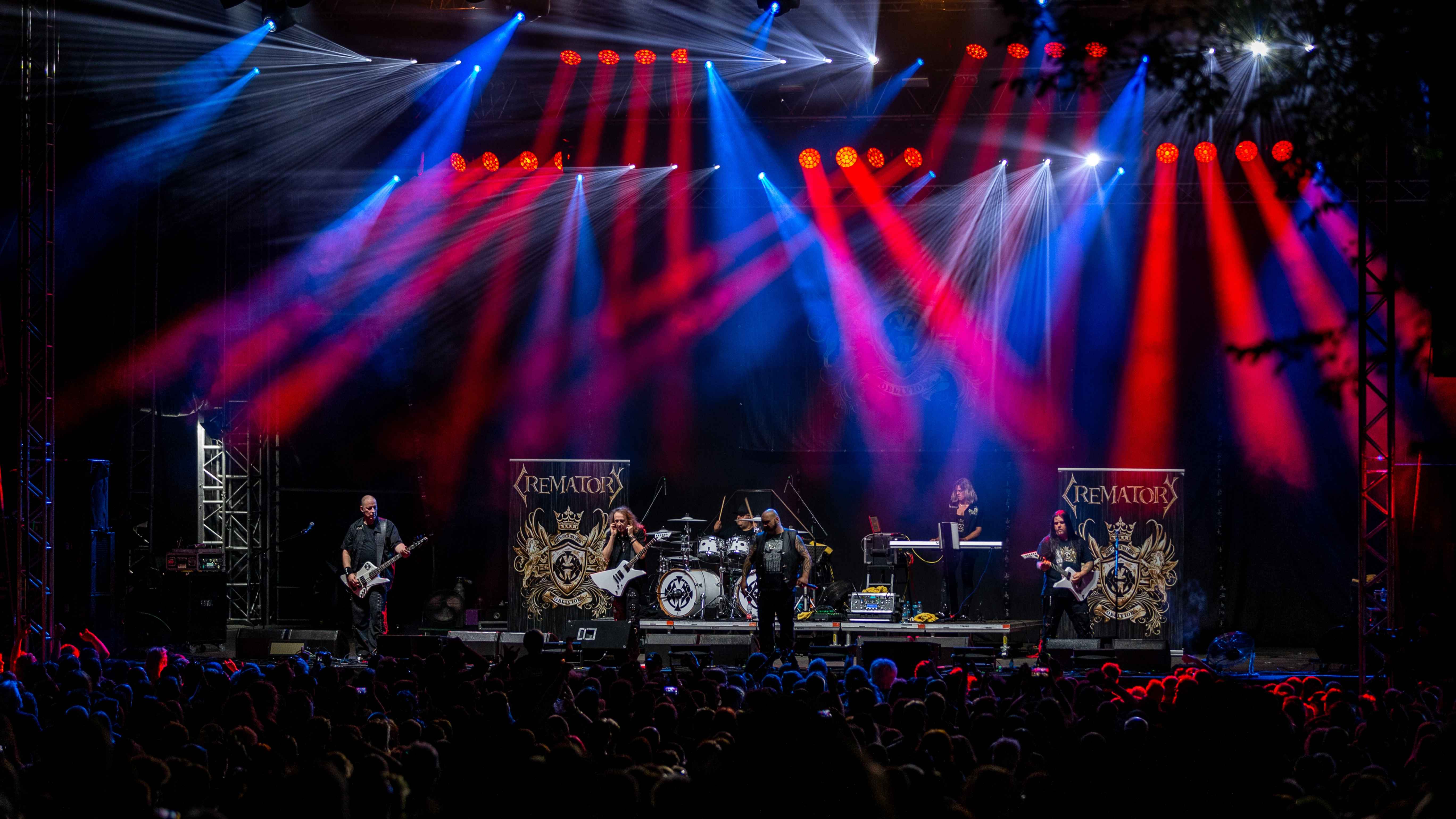 e21147e6 0404 4d54 a88b 9df70418a8cf Kommen beim Reigning-Phoenix-Label ROAR unter: Crematory.