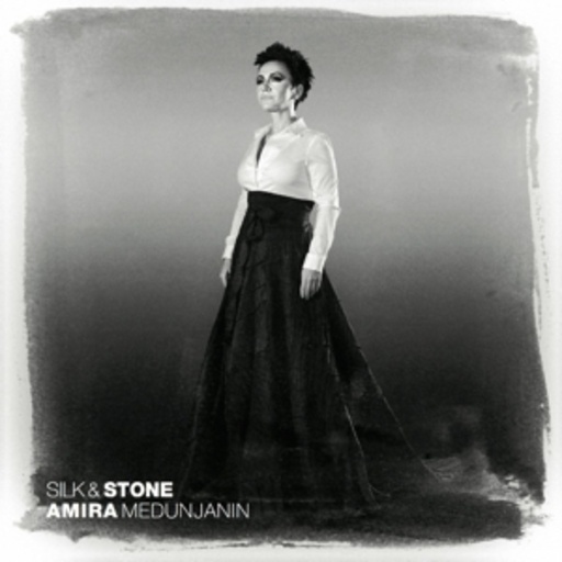 Amira Medunjanin – Silk & Stone