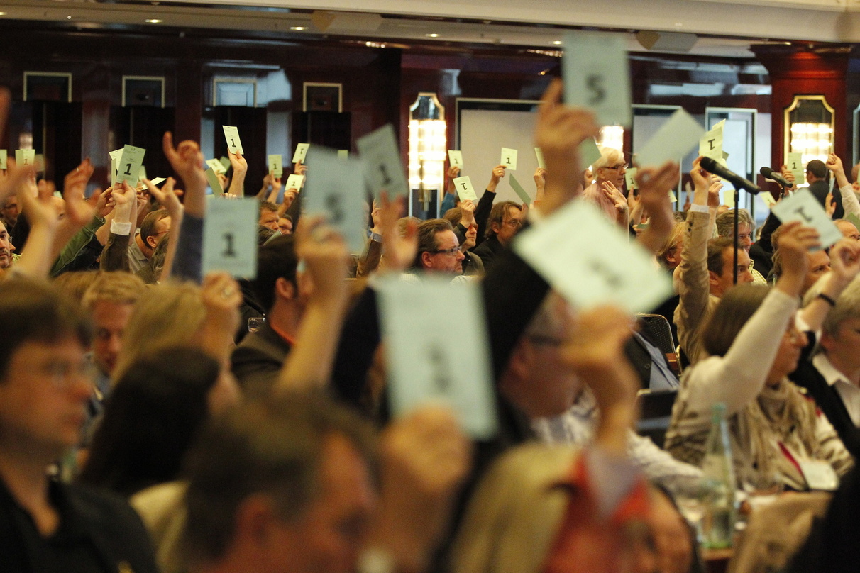 INKA statt PRO: Die GEMA-Mitglieder stimmten in Berlin für eine Reform beim Abrechnungsverfahren für Live-Veranstaltungen
