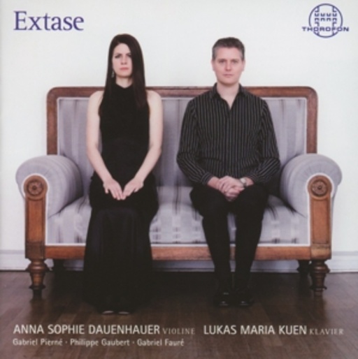 Anna Sophie Dauenhauer/Lukas Maria Kuen – Extase