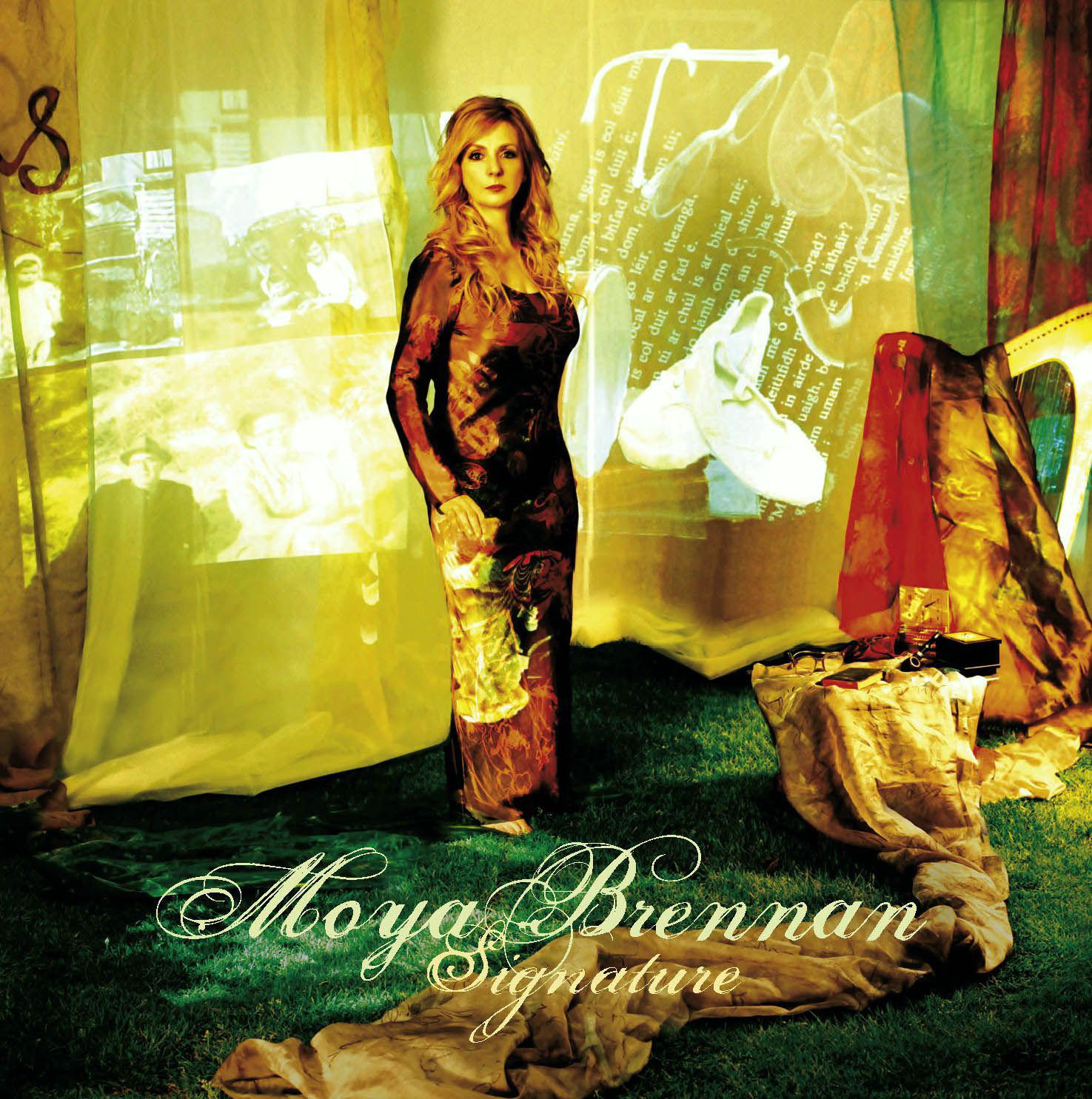 Moya Brennan – Signature