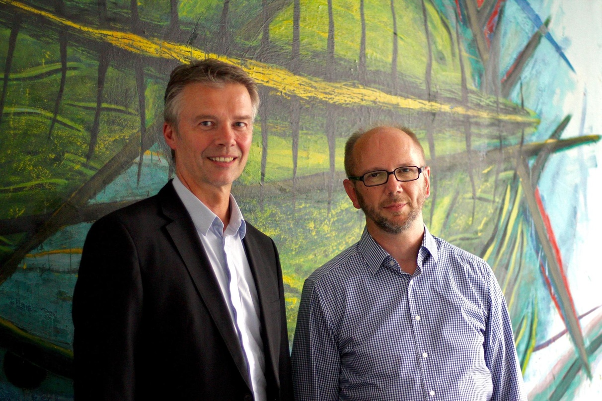 Arbeiten künftig im Logistikbereich zusammen: Christoph Diekmann (Geschäftsführer von Addvalue Consulting, links) und Eurotape-Prokurist Marc Zimmer