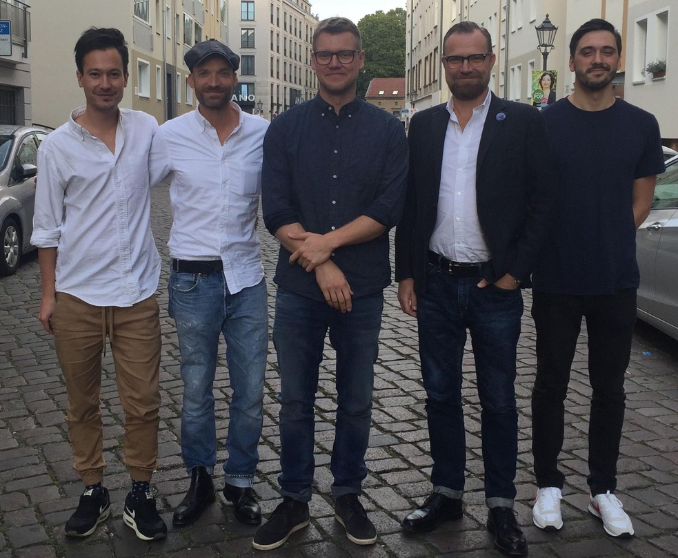 Arbeiten in Verlagsfragen zusammen (von links): Daniel Standke (Manager Michael Geldreich, L'Agentur), Ingo Heinzmann (Senior Director A&R/Creative Universal Music Publishing), Michael Gel...