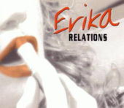 Erika – Relations