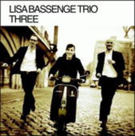 Lisa Bassenge Trio – Three