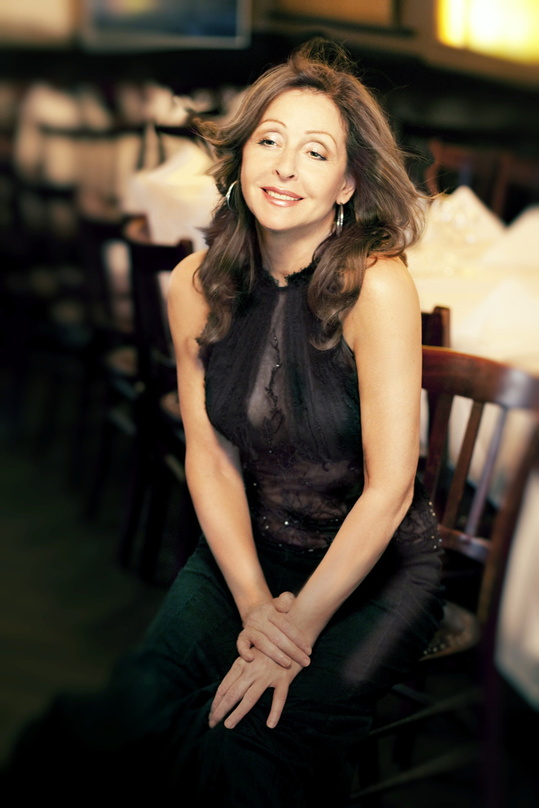 Geht im Frühling 2013 auf Konzertreise: Vicky Leandros