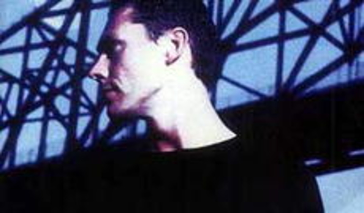 Live auf der Bühne und auf dem Handy: DJ Tiësto