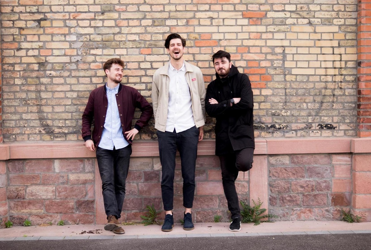 Können mit mehr Geld für ihr Start-up rechnen (von links): Jakob Höflich, Markus Schwarzer und Joshua Weikert