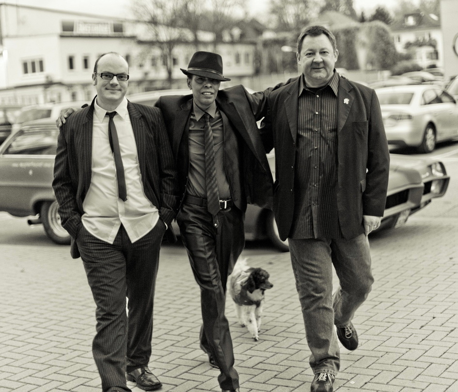 Freuen sich auf die Tour 2011 (v.l.n.r.): Manager Michael Menges, Marla Glen und Dieter Schubert (A.S.S.)