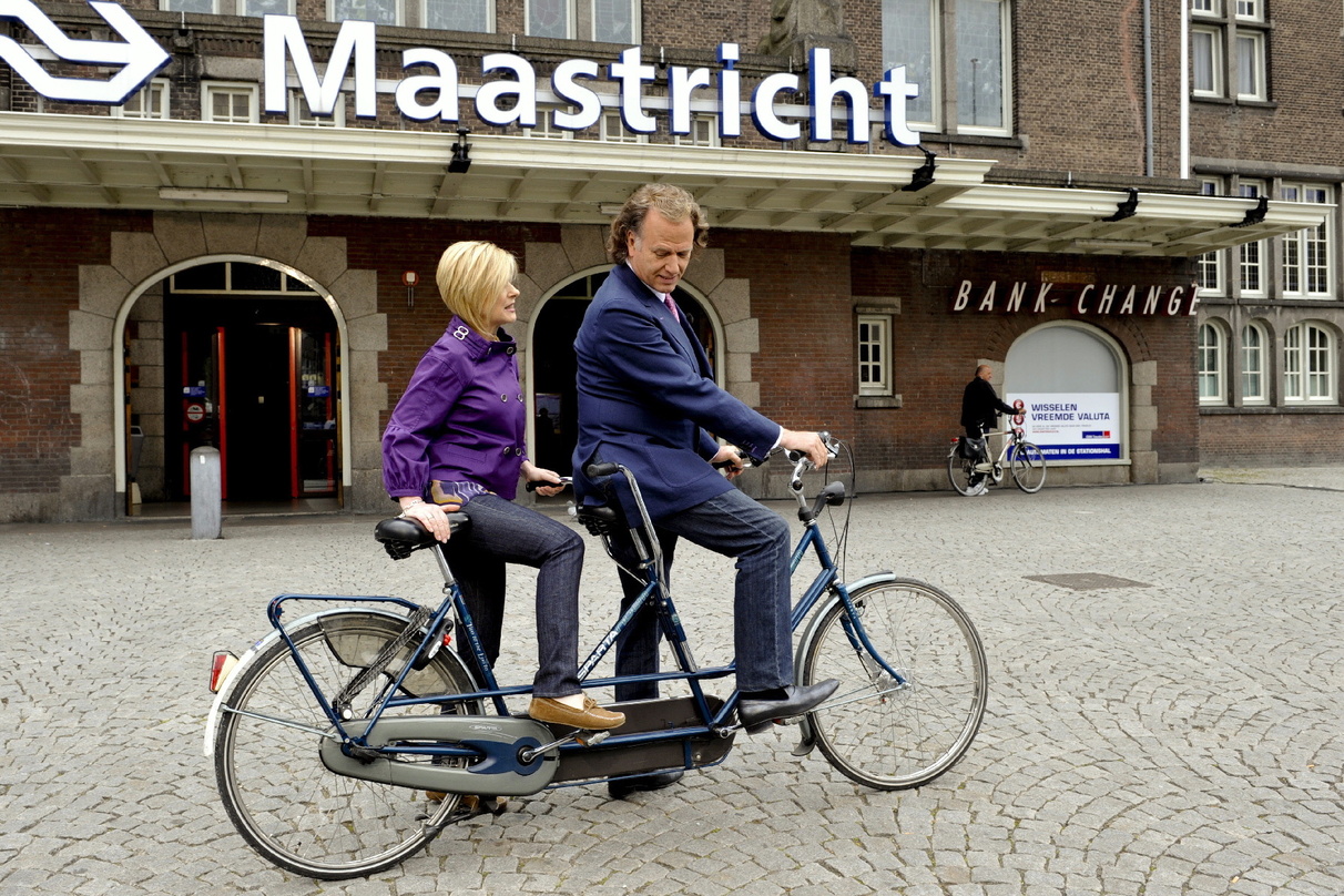 Fuhr mit André Rieu durch Maastricht: Carmen Nebel