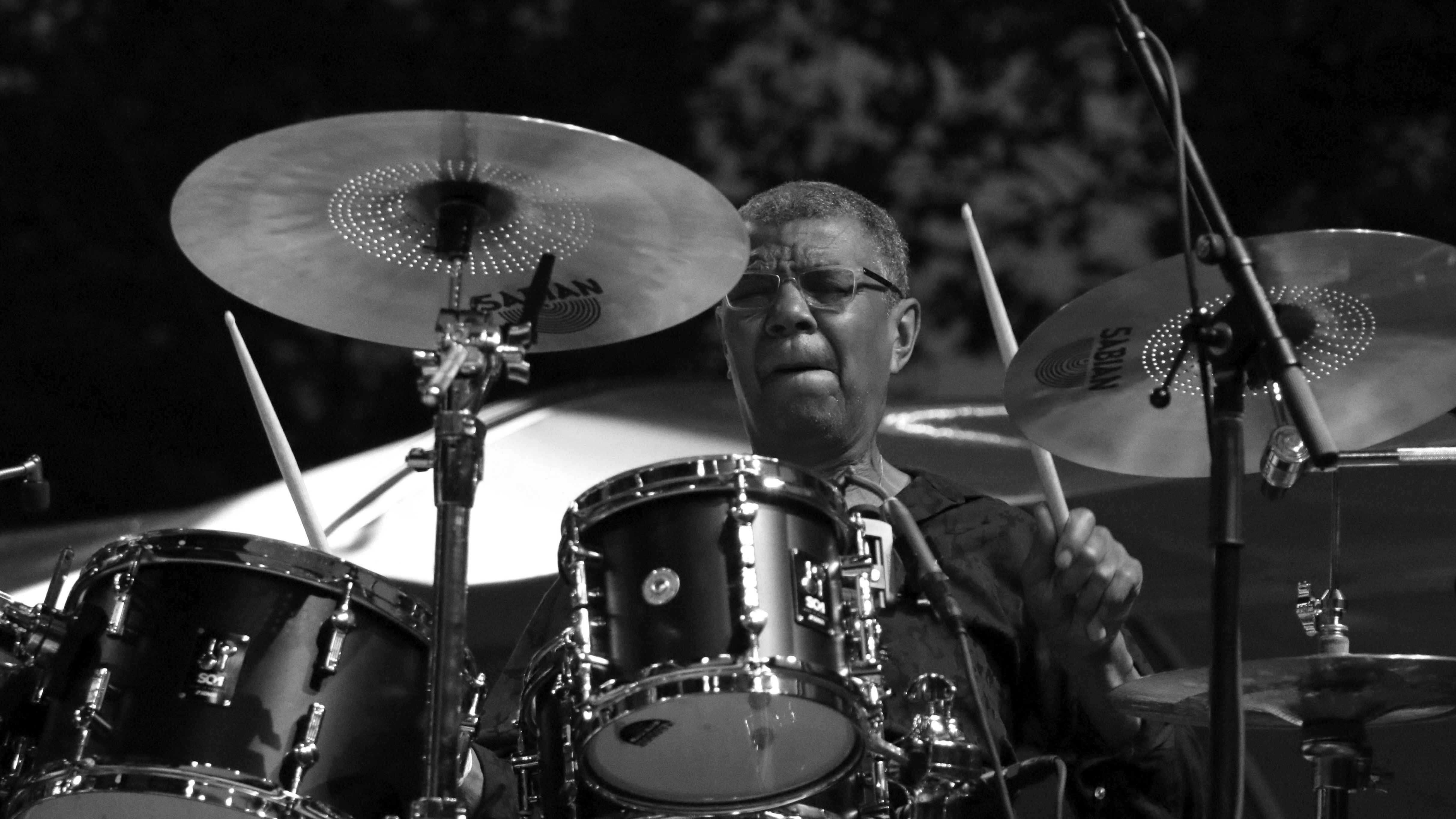 Verstorben: der Jazz-Drummer Jack DeJohnette, hier bei einem Konzert in New York im Jahr 2019.
