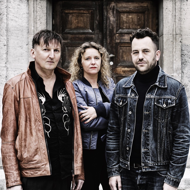 Stellt das Programm für sein neues Berliner Festival vor: das Pop-Kultur-Team mit (von links) Christian Morin, Katja Lucker und Martin Hossbach