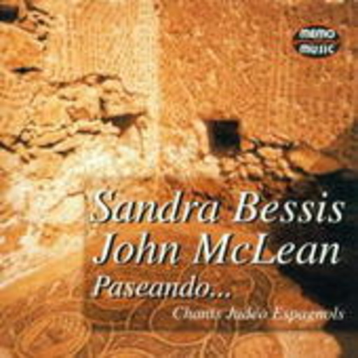 Sandra Bessis/John McLean – Paseano