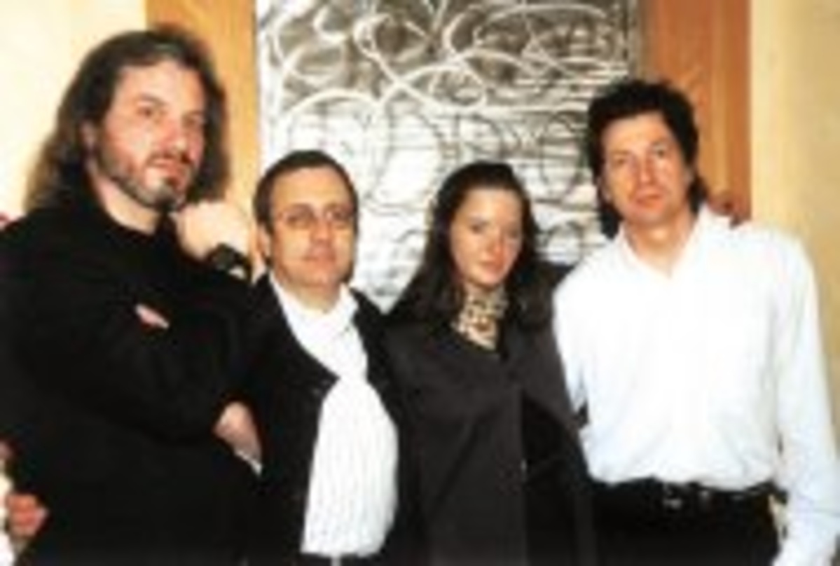 Das Team von music of one world: Axel Knigge, Lothar Krell, Viola Meyer und Andreas Schardt