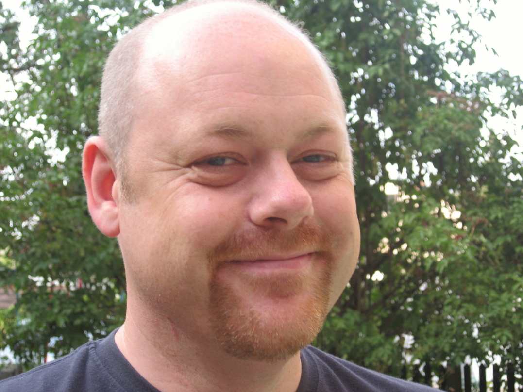 Erwartet augenblickliche Verfügbarkeit: David Buckley