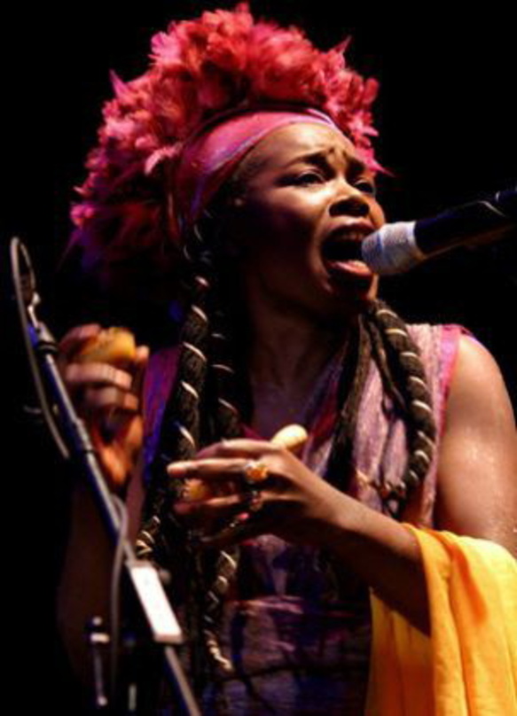Mit neuem Album auf Tour: Sally Nyolo