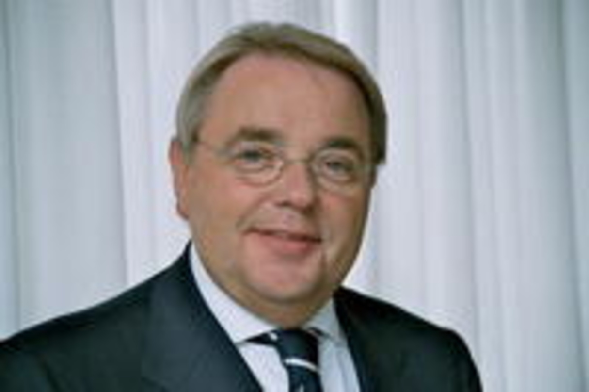 Plant Übernahmen:
Klaus-Peter Schulenberg