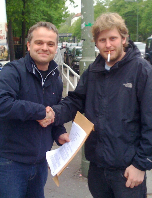 Verlagsdeal mit Street Credibility: John Ruhrmann (A&R Manager MdW, l.) und Beat Gottwald (Beat The Rich)