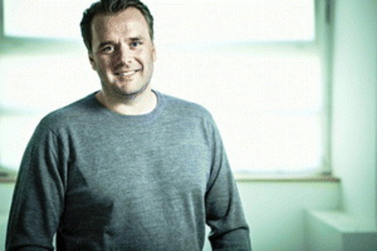 Liest MusikWoche am liebsten bei langen Zugfahrten: Spotify-Manager Stefan Zilch