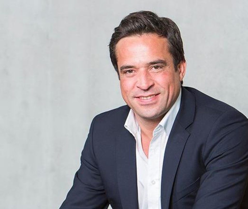 Arbeiten künftig enger zusammen: Arndt Seelig (Director Family & Home Entertainment ) und ...