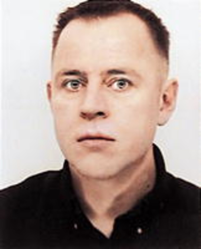 Betreut als Vertriebsleiter den Download-Store: {mlbipers.3007.Armin Johnert|U|T}