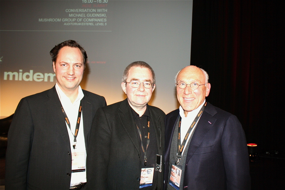 It's the music, stupid: Edgar Berger (l.) und Marek Lieberberg (r.) mit Moderator Manfred Gillig-Degrave