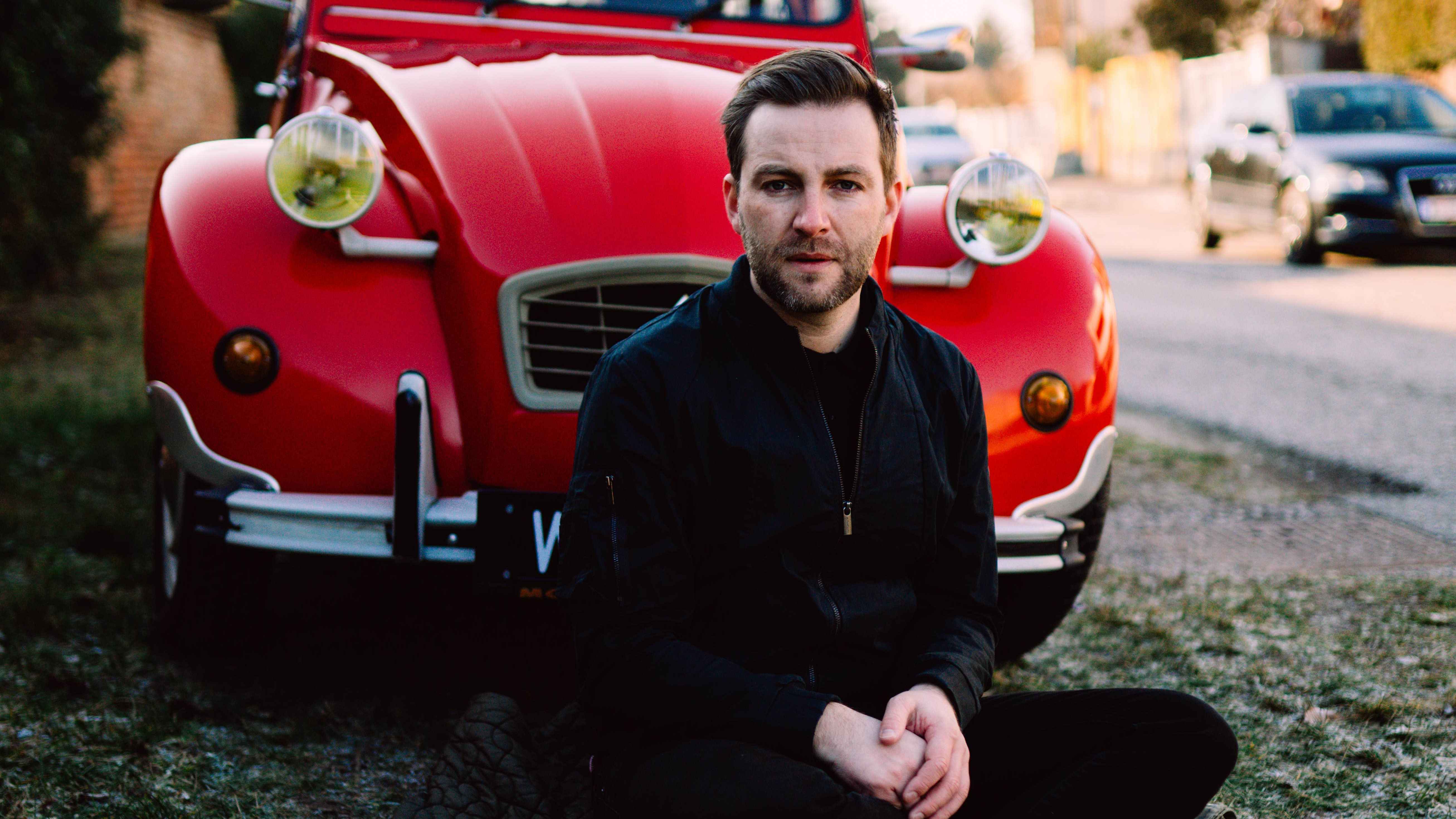 Kommt als einer von 13 österreichischen Acts in den Airplay-Top-100 zum Zug: der aus Wien stammende Künstler Josh.