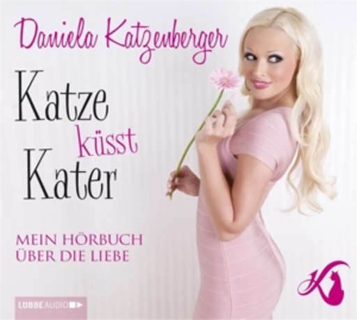 Daniela Katzenberger – Katze küsst Kater