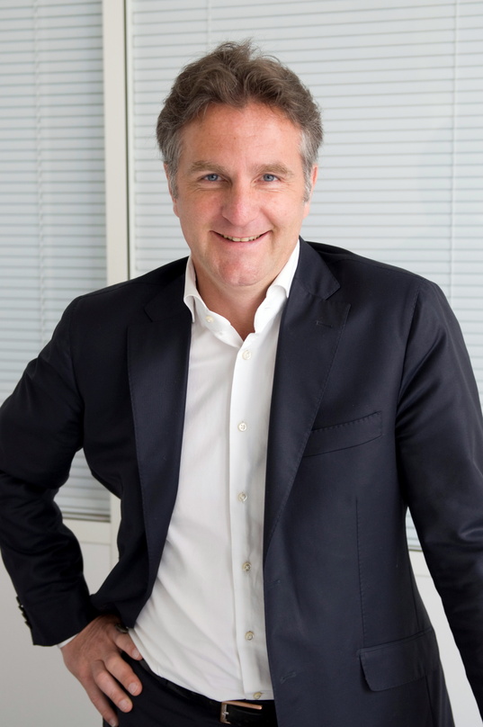 Will mit Deezer künftig mehr als drei Millionen Abo-Kunden ereichen: CEO Axel Dauchez