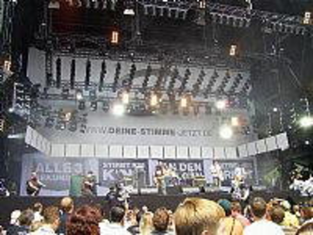 Setzte "Stimmen gegen Armut"-Konzert ins rechte Licht: Showtec