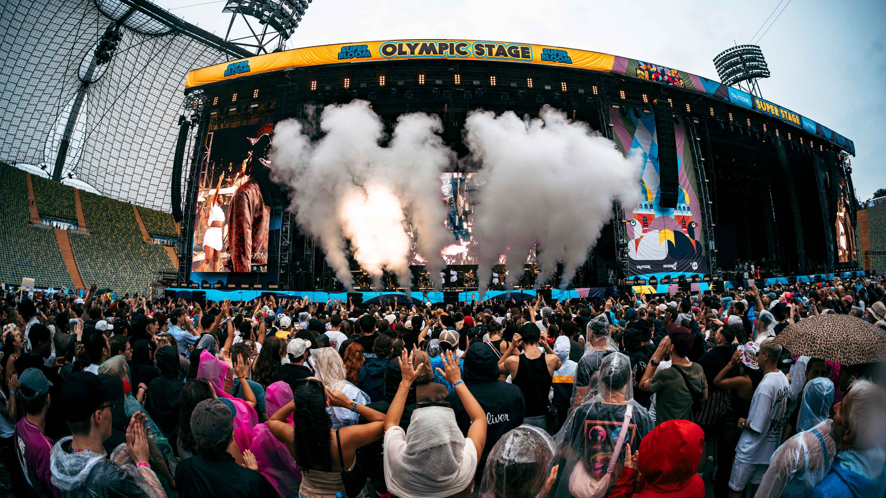 Zog täglich 50.000 Menschen an: Superbloom in München, hier der Auftritt von Burna Boy.