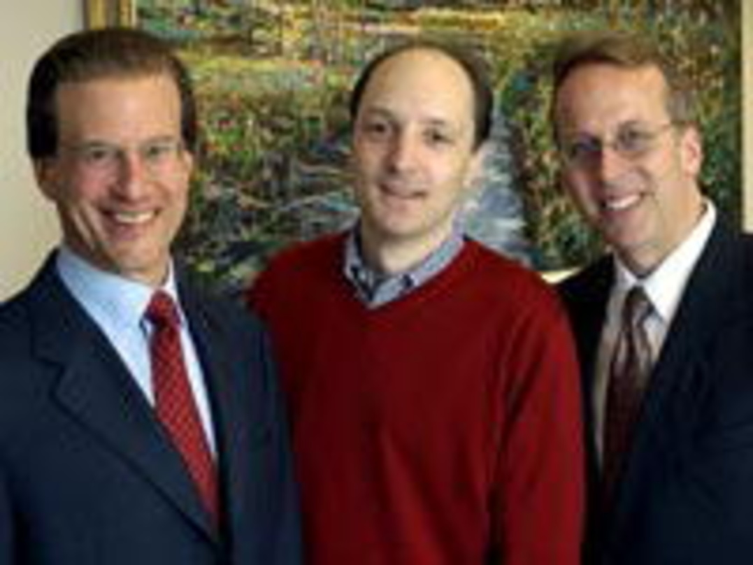 Freuen sich über das Großprojekt: (v.l.n.r) Milken-Archive-Gründer Lowell Milken mit CD-Produzent David Frost und Paul Schwendener