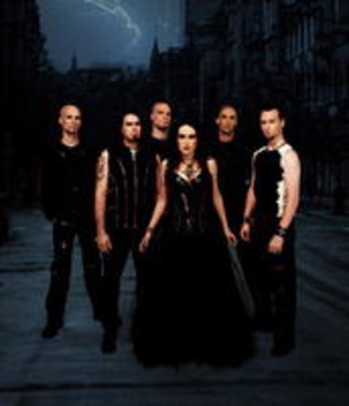 f6ecaa34e74cb55afb94618253a0af95d4a75d093cf0542b03e25c104d6e0980 Erfolgreichster holländischer Act: Within Temptation