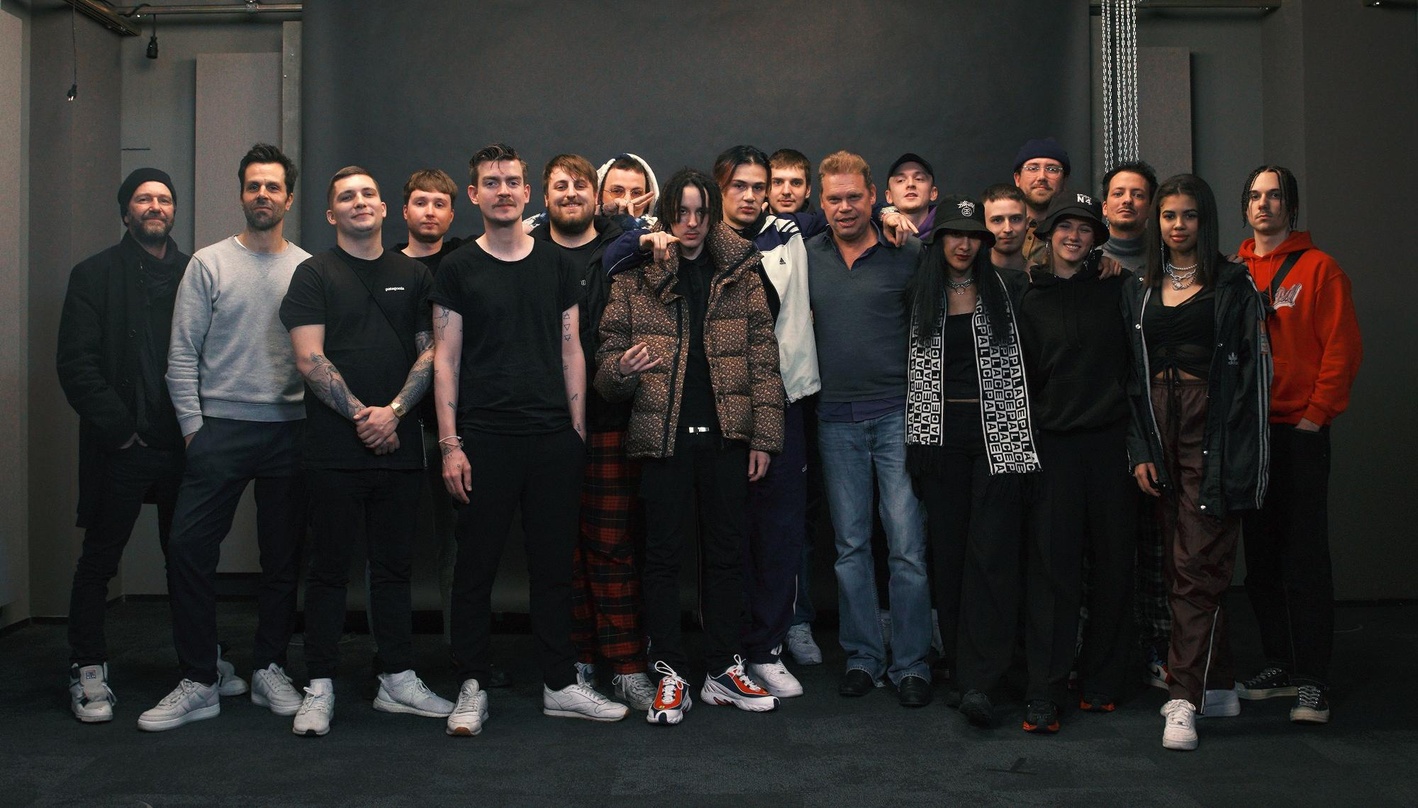 Machen nun gemeinsame Sache: die Teams von Universal Music und Checkmate