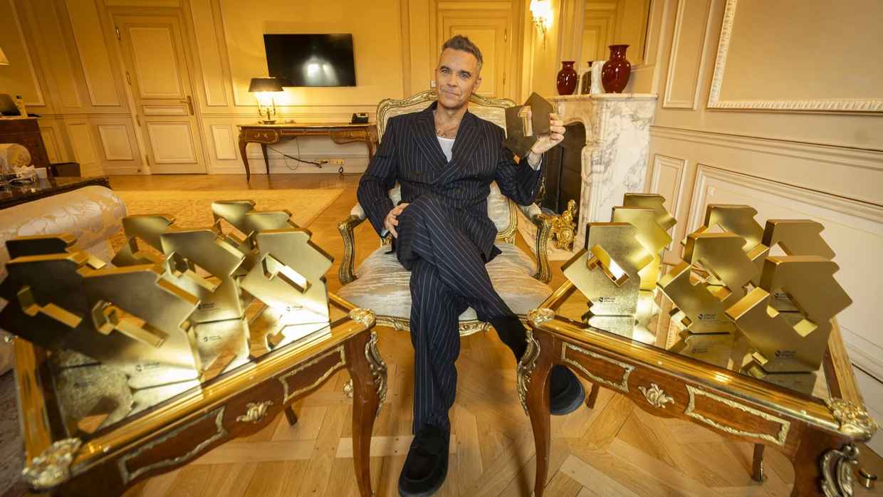 Mit seinen 16 Nummer-eins-Awards: Robbie Williams.