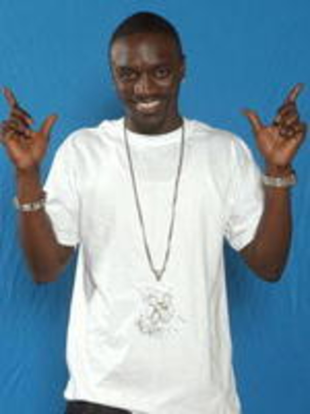 Tritt im DaimlerChrysler-Werk Rastatt auf: Akon