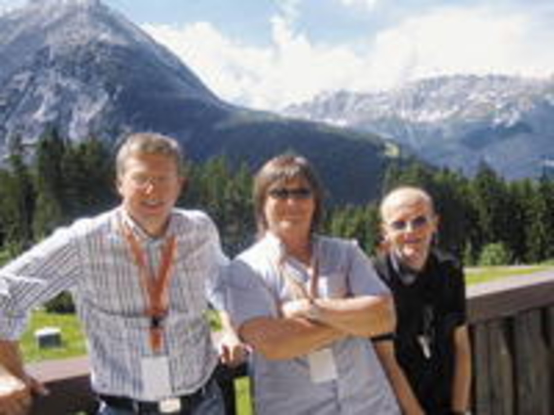 Gipfelgespräch (v.l.n.r.): Rolf Gilbert, Fitz Braum und Wolfgang Orthmayr (Sony BMG)
