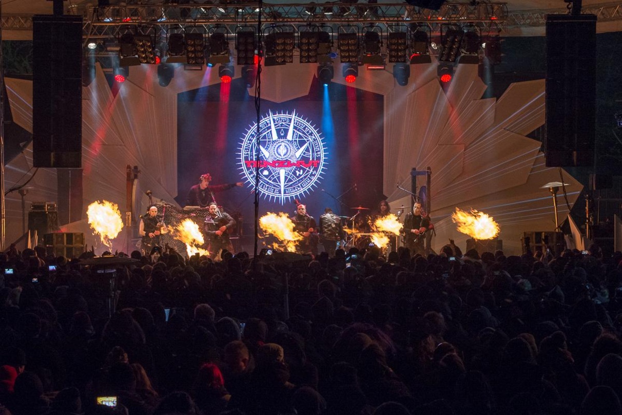 Traten im Eispalast bei den ersten Wacken Winter Nights auf: Tanzwut