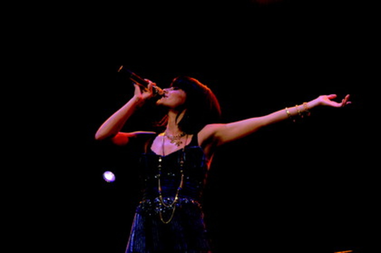 Singt mit Sennheiser: Nelly Furtado