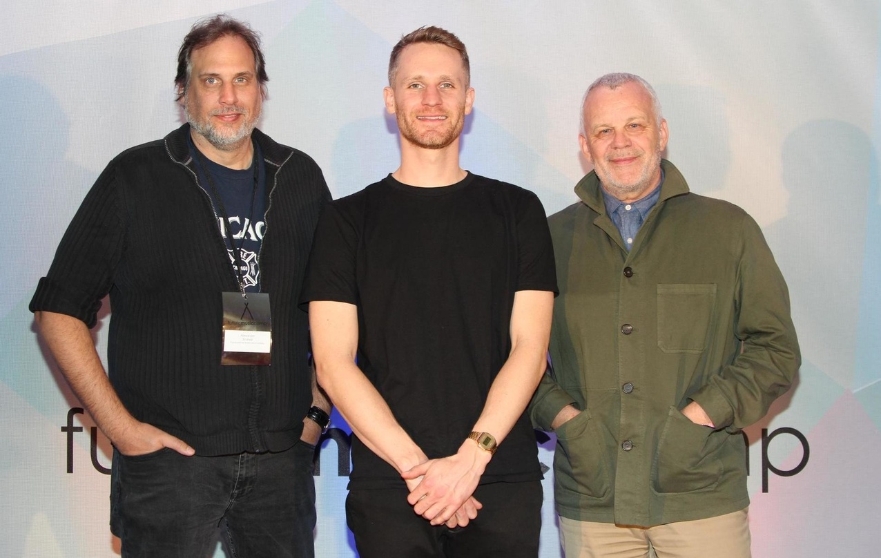 fc24fda3912519b37c72d69c4e23faefcda6df2ec57013eeb4ff0c1a90ffa2ae Bei der Eröffnung des Future Music Camps (von links): Alexander Endreß (Studiengangsmanager Musikbusiness Popakademie Baden-Württemberg), Steffen Geldner (Projektmanager Digitale Innovatio...