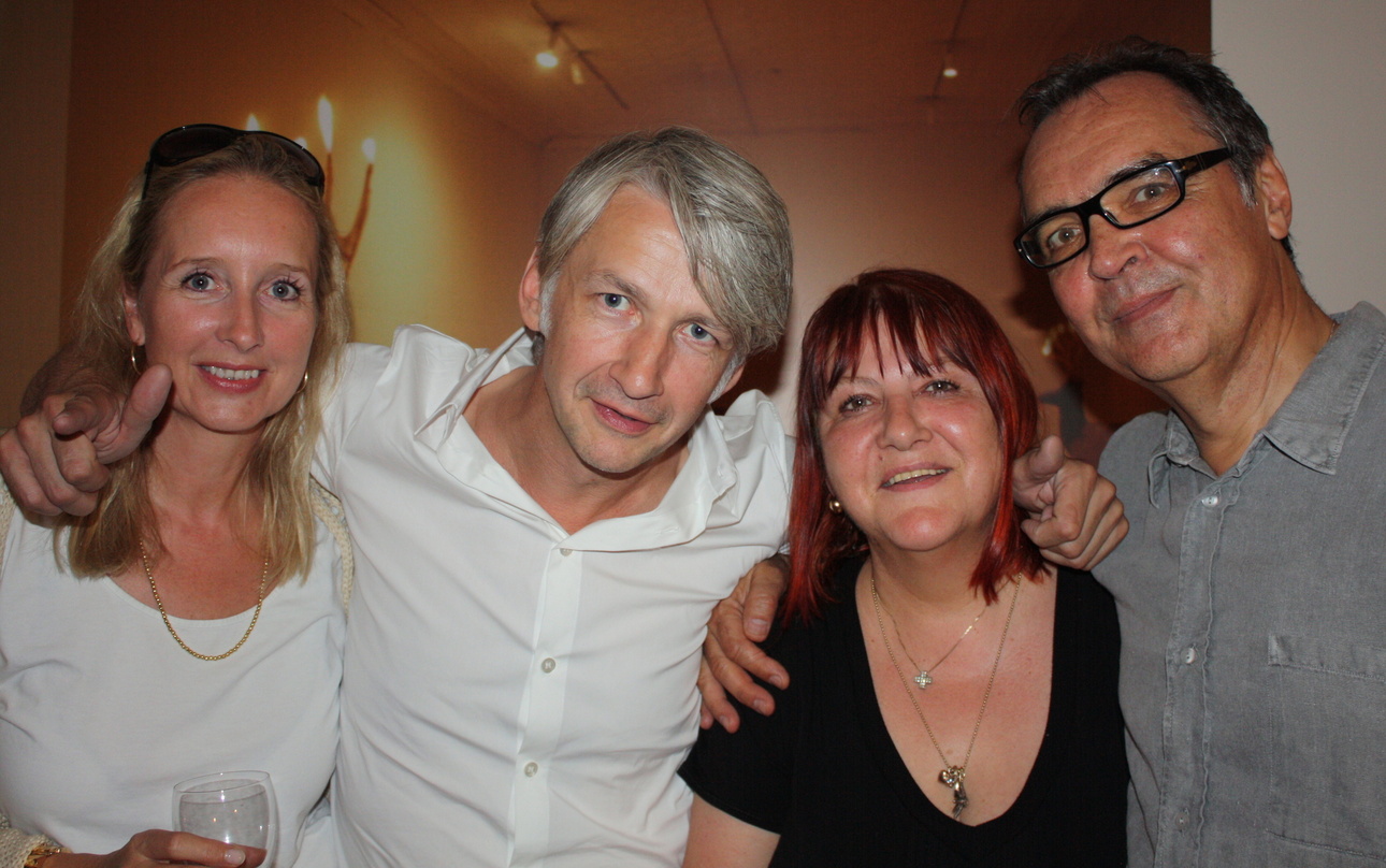 Die Single "Das geht ab" von Frauenarzt & Manny Marc steht auf Platz zwölf der deutschen Charts. Bei der Sommerparty der Münchner Musikverlagsgesellschaft Bug Music war das ein zusätzliche...