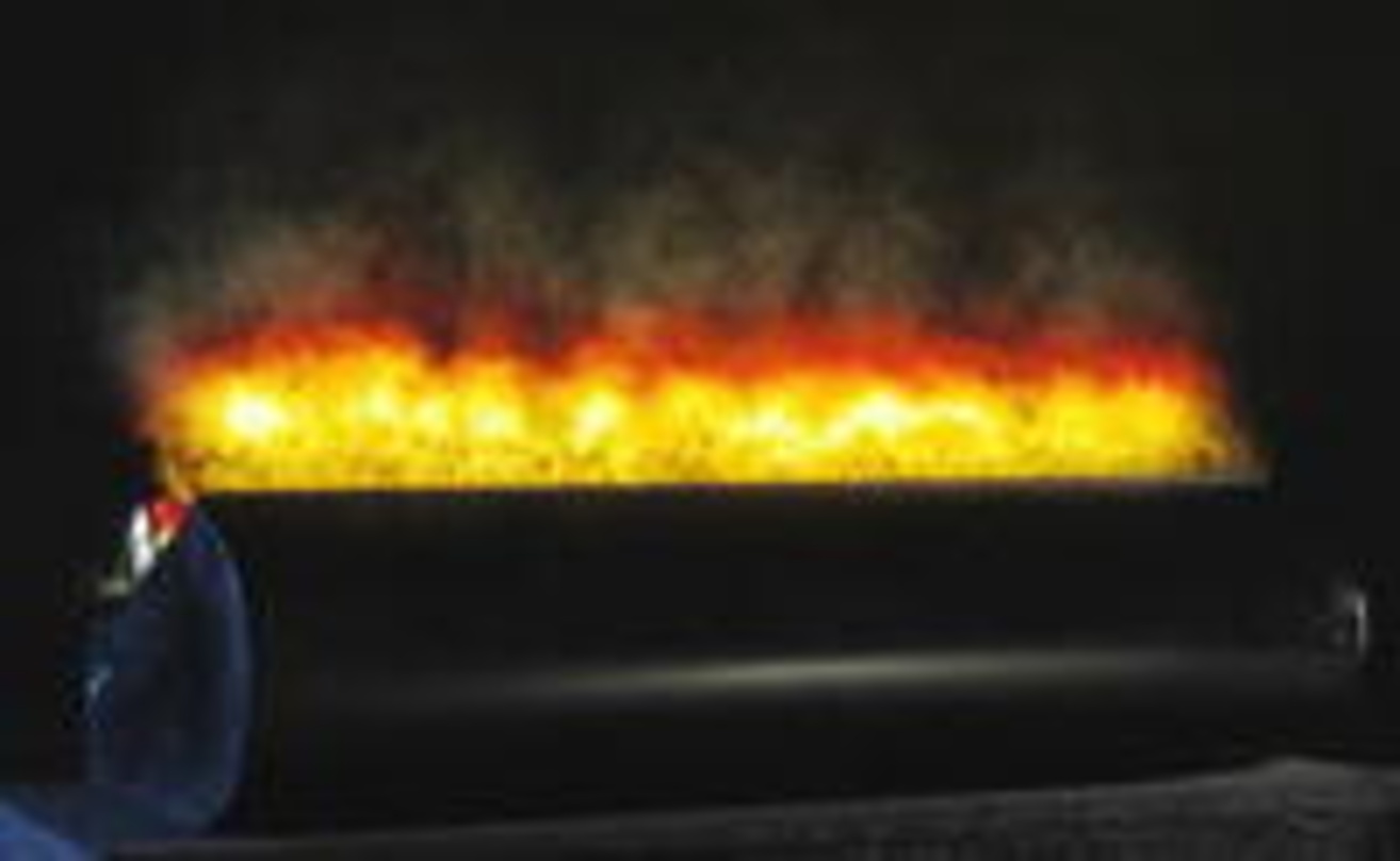 Flamme ohne Feuer: "Fake Flame" im Vertrieb von LMP