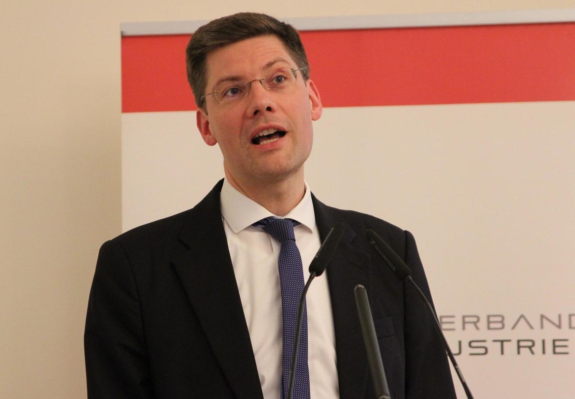 fd99aa62911601d92def4e15bbe7bef22237f0fbfdb078ddba8eca2bc9e1cbf0 Sprach auf der Kulturkonferenz: Staatssekretär Christian Hirte
