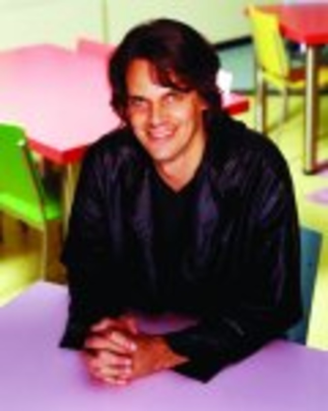 fd9d0215b835261e11787b35bcdc7cfa5124dca9c606f3280b1910e7cc04dadb Teilt sein Leben in eine Zeit vor und nach MTV ein: Christoph Post von der Hamburger Produktionsgesellschaft Me, Myself & Eye