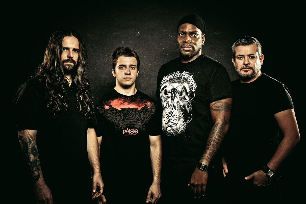 Am zweiten Festivaltag im Einsatz: Sepultura