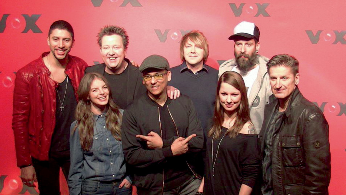 Wieder on top in Austria: das "Sing meinen Song"-Team mit (von links) Andreas Bourani, Yvonne Catterfeld, Sebastian Krumbiegel, Xavier Naidoo, Tobias Künzel, Christina Stürmer, Daniel Wirt...