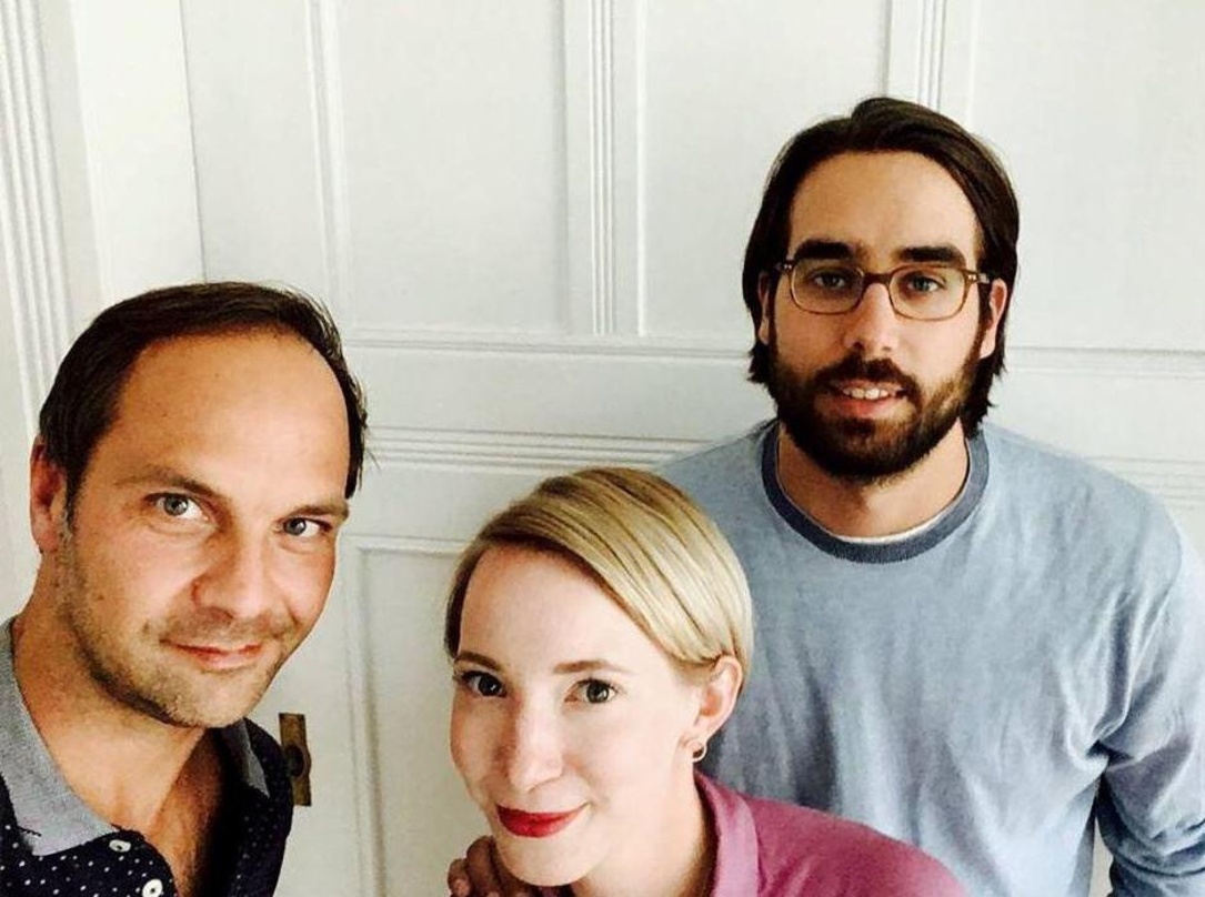 Freuen sich auf die Zusammenarbeit (von links): Christian Blanck (SK Management), Miva und Stéphan Kocijan (SK Management)