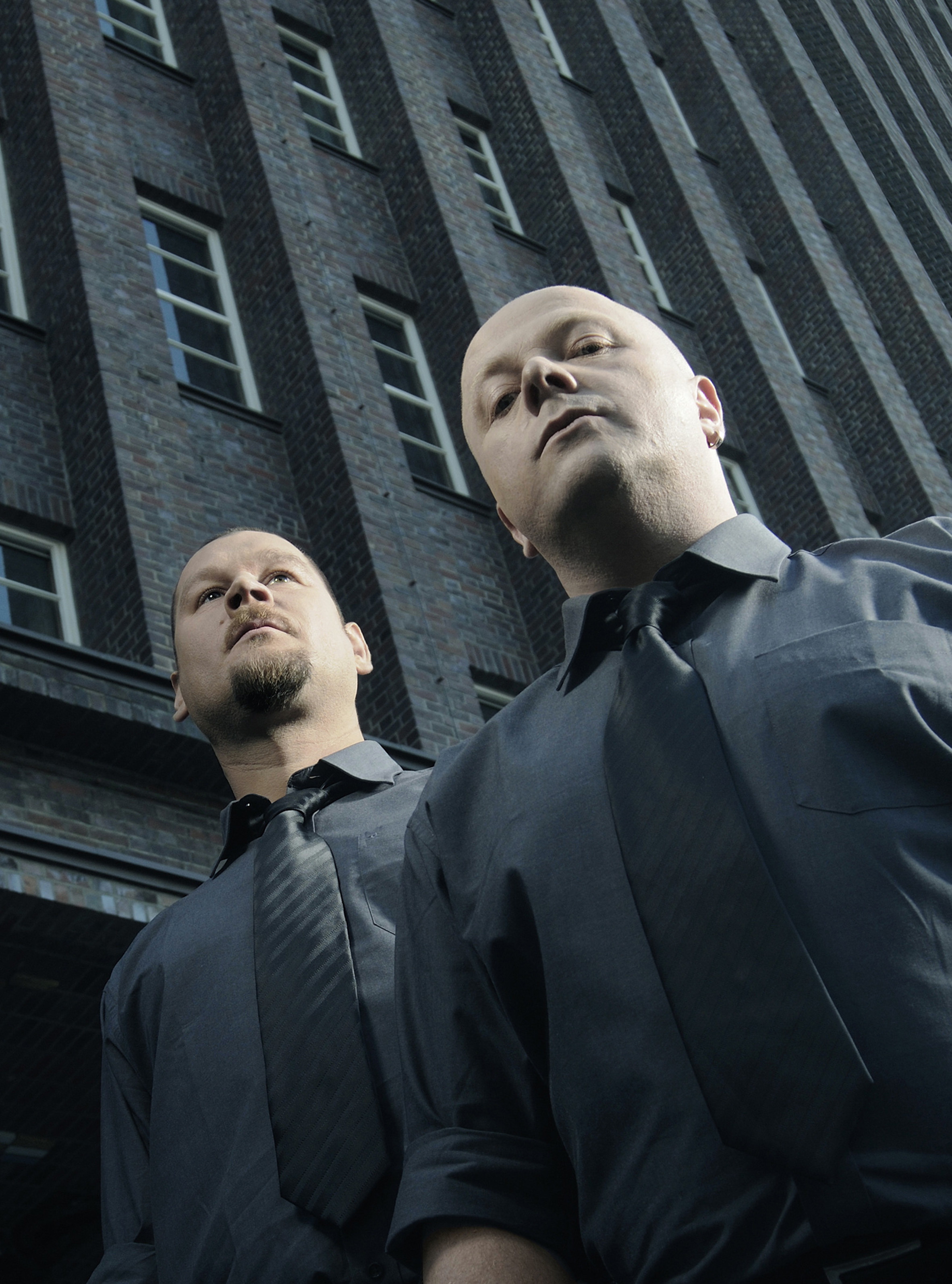VNV Nation